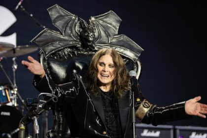 farewell to the prince of darkness thousands of fans line the streets of birmingham ahead of ozzy osbournes funeral procession 6889dcce311be