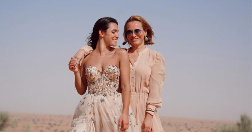 alexia eram gest impresionant de ziua andreei esca ce poze emotionante din tineretea celor doua a publicat 68b1d8707b4da