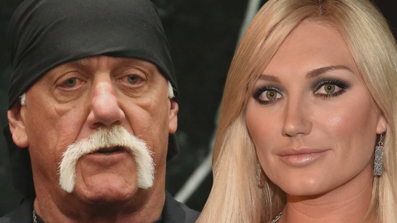 brooke hogan visits funeral home prays by hulks body 68af1016c5c1c