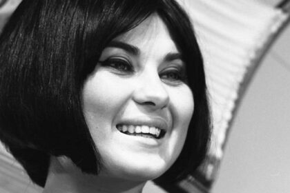 cine a fost celebra actrita care s a iubit cu ion iliescu este supranumita sophia loren a romaniei 68924f128a786