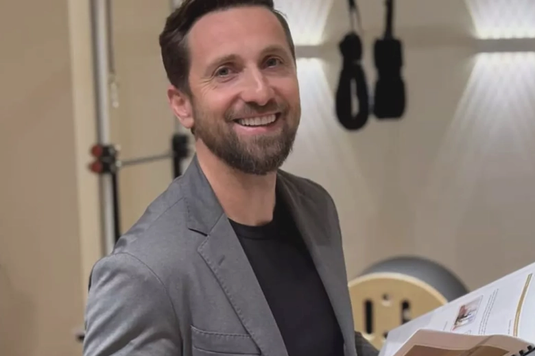 cum l au surprins gabriela prisacariu si tiago pe dani otil de ziua lui de nastere imagini emotionante 68aae5ebbc000