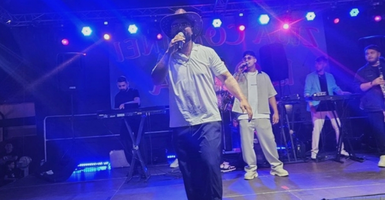 jador a ajuns la spital cu fiul lui cu ce boala a fost diagnosticat artistul a intarziat 30 de minute la un concert in dambovita in ce stare este micutul 68ac0f4aabba3