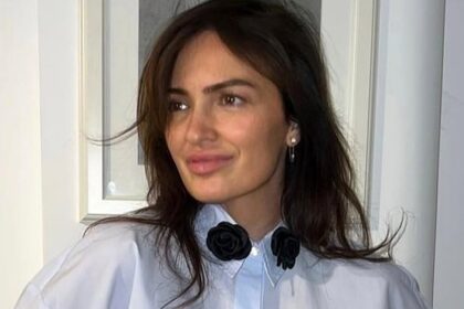 legatura speciala pe care maria marinescu a avut o cu ion iliescu creatoarea de moda i a adus un omagiu emotionant fostului presedinte 6893bfb168772