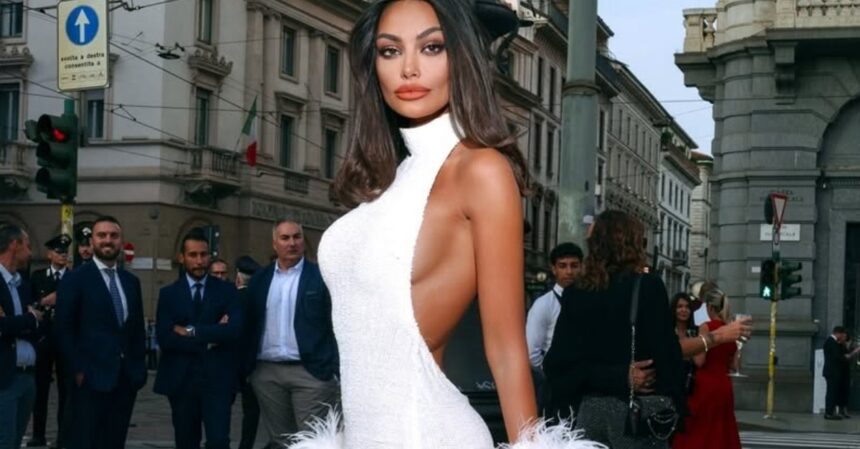 madalina ghenea aparitie incendiara la piscina actrita a implinit 38 de ani si s a pozat fara sutien 6896f18b9bb19