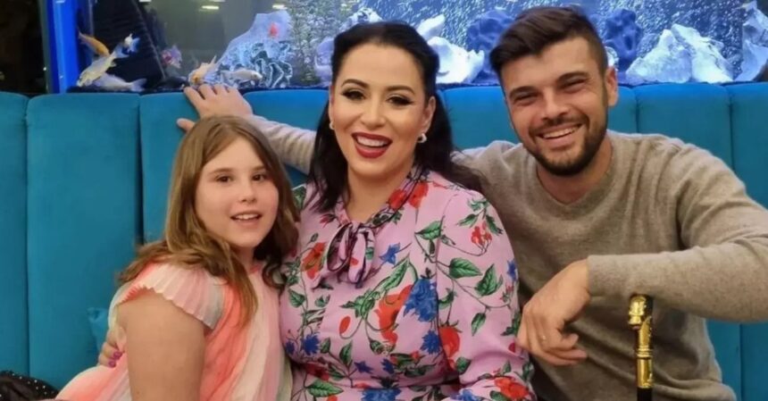 oana roman dezamagita de comportamentul pe care il are marius elisei cu fiica lor isabela a inceput sa o caute din ce in ce mai putin 68905433b3ad6