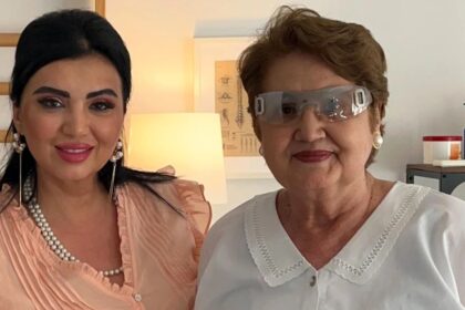 adriana bahmuteanu primeste semne din partea mamei sale decedate m am uitat in geanta si 68d9e86cd0681