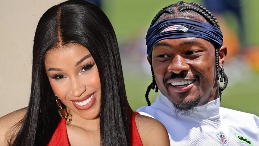 cardi b announces shes pregnant with stefon diggs baby 68cab740b3e8c
