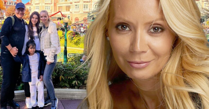 ce restrictii le a impus daciana sarbu fiicelor sale de ce nu are maria telefon nici la 10 ani am considerat ca cum se intelege victor ponta cu fetele dupa divort 68d24a6a7a856