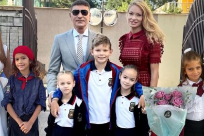 clopotelul a sunat iar emotii uriase pentru parintii cristi borcea si cristina siscanu ce copii frumusei are georgiana lobont 68beaa97ea5e7