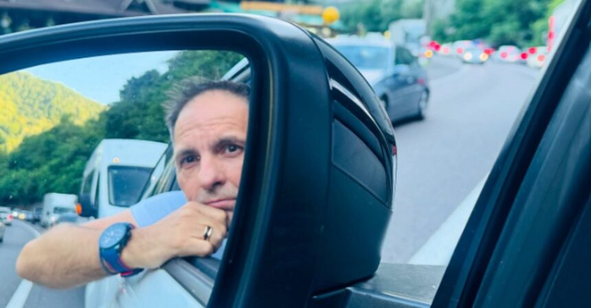 dan negru blocat pe valea oltului mesajul plin de revolta transmis de prezentatorul tv statul nu mi a explicat niciodata concret unde s banii mei 68b720938c573