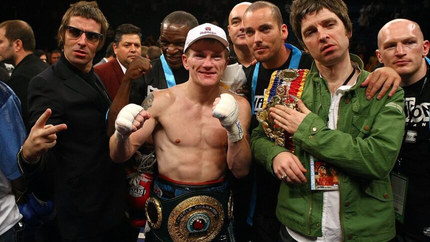 devastated liam gallagher pays tribute to boxer ricky hatton after his death aged 46 it was an absolute honour to know him 68c760b108942