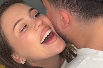 emily burghelea se pregateste sa nasca imaginea care i a pus pe jar pe fanii vedetei 68c98d50d4358