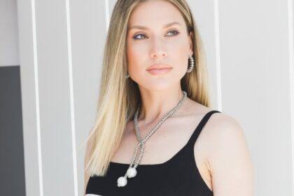 gestul impresionant pe care tily niculae l a facut pentru femeia care face curatenie in blocul unde locuieste un exemplu de viata 68cfe589b3ef5