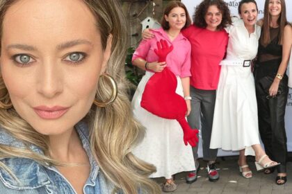 laura cosoi anunt soc dau nastere la al cincilea copil ce afacere a pus pe picioare vedeta 68c95c1b75010