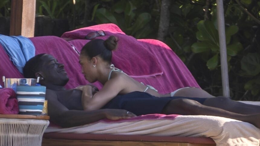 lori harvey snuggles with damson idris on vacation in mexico 68d03a730dbc2