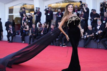 madalina ghenea momente de panica in italia ce a patit cu o soferita de taxi am alergat dupa masina 68c52aadb7729