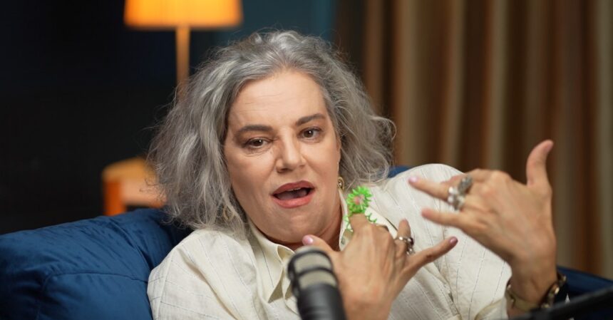 maia morgenstern atac fara precedent la adresa internautilor care ii jignesc fiica cabiria morgenstern ar avea un copil cu un barbat de 63 de ani gloata troglodita gujati si gusate 68c2693cb038c