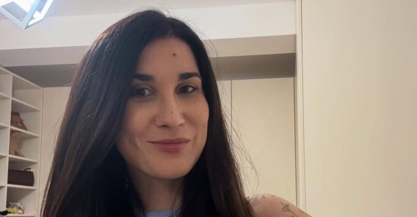 mesajul in urma caruia adda a rabufnit pe instagram e urat nu conteaza daca esti persoana publica sau nu ce a deranjat o pe artista 68d6439c0b88f