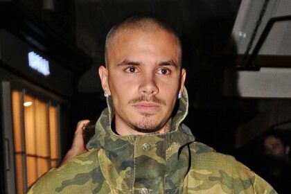 romeo beckham suffers another awkward encounter with ex mia regan as he attends edward enninfuls ee72 magazine launch alongside rumoured love interest amelia gray 68ce6b07213bf