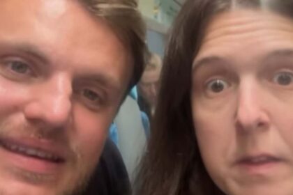 comedian rosie jones and her friend attacked by thugs who threw red wine at them in ableist and homophobic assault on a train 68e3c95d93557