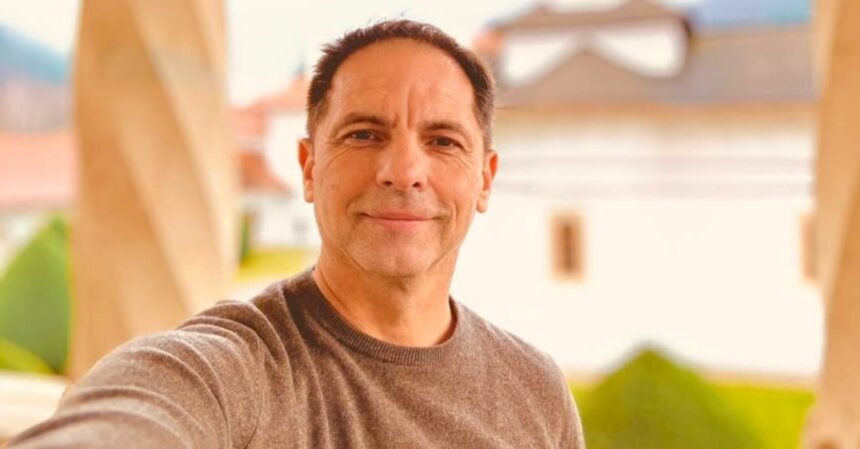 dan negru mesaj ironic despre cicloanele din romania statul striga lupul de atatea ori incat atunci cand chiar va veni nu l va mai crede nimeni 68e6780a90a99