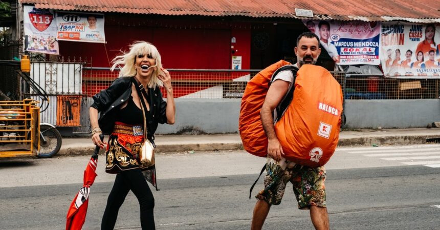 de ce a ales raluca badulescu sa nu mearga cu fiul ei in asia express e mandru de mine dar 68e245842e6fe