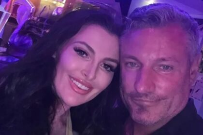 dean gaffney 47 dating ex harvard graduate 31 who is not his usual type after they were introduced through friends 68fd3f5621da5