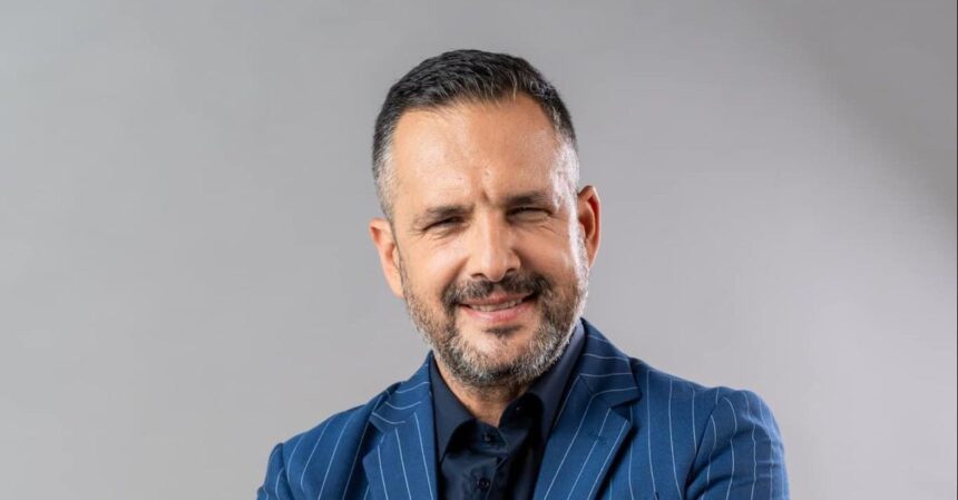 dezvaluire neasteptata madalin ionescu parere sincera despre mircea badea pot sa spun un singur lucru au fost colegi de trust 68ef4b6b88c1f