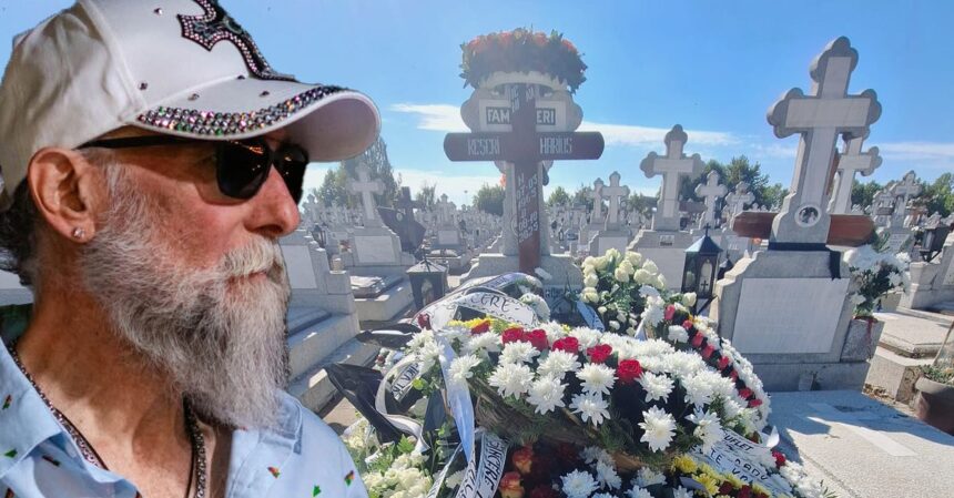 i au acoperit mormantul cu flori lacrimi si durere la inmormantarea tobosarului marius keseri de la directia 5 drum lin spre stele tete cine l a condus pe ultimul drum 68e8f58da5bd4