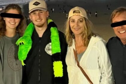 ipostaza in care a fost surprinsa nadia comaneci impreuna cu fiul ei dylan si cu iubita acestuia rar o vezi asa 68fe48116f0e6