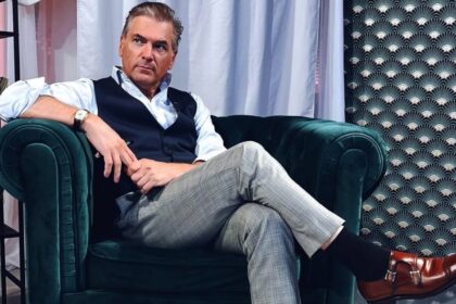 mircea radu calatorie nostalgica prin bucuresti cu mijloacele de transport in comun cum i s a adresat un calator din tramvai domnu 68f77603d7018