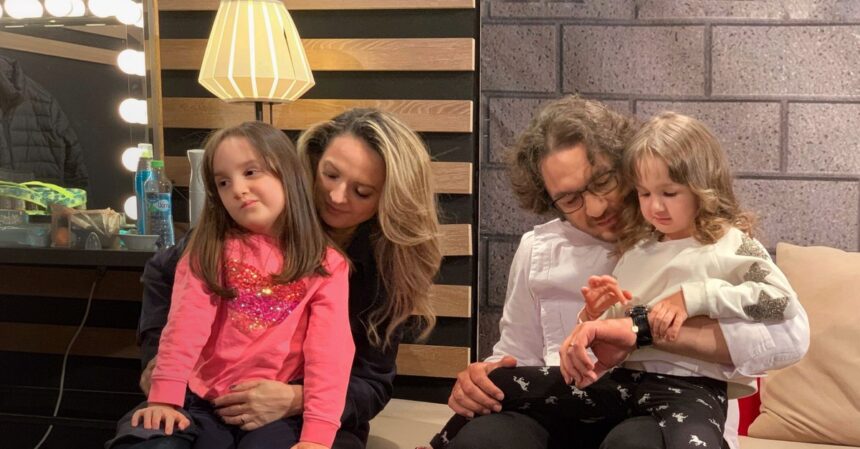 motivul pentru care florin dumitrescu nu mai merge la sedintele cu parintiii ale copiilor de ce o trimite pe sotie 68e7559dd3bf6