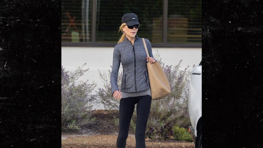 nicole kidman seen for first time since filing for divorce from keith urban 68df39521c9e1