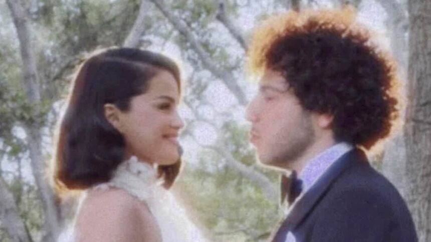 selena gomez admits she was sobbing and fearing the worst just weeks after marrying music producer benny blanco in lavish ceremony 68f0c15dec9ad