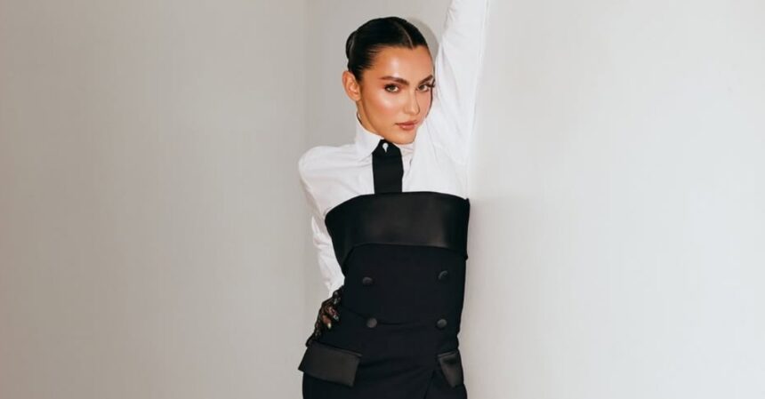 alexia eram schimbare de look spectaculoasa fiica andreei esca a imitat o vedeta de talie internationala de halloween 69071365b91c1