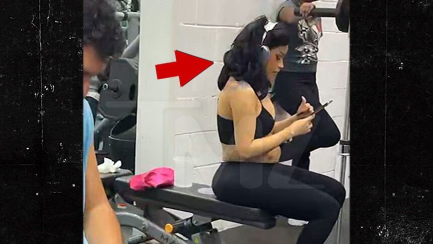 cardi b hits the gym raising the question did she give birth 691675203e922