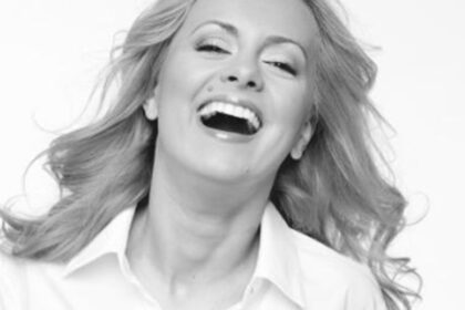 cum arata simona gherghe la inceputul carierei sale in televiziune imaginile pe care toata lumea le a uitat foto 692c0b76def26