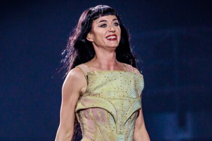 katy perry sizzles in sexy costumes on stage in italy as she breaks cover after ex diplos wild claims that he dated both the singer and her new boyfriend justin trudeau 6908836c1e0f7