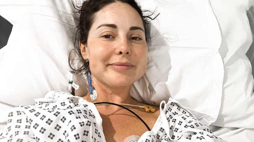 louise thompson shares two photos a year apart as she celebrates having no emergency surgeries for 12 months and admits to feeling cracked wide open after near fatal labour 6907f9248361e