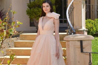 monica gabor a stralucit la premiera unui film tinuta cu care a atras toate privirile foto 69084e8e2140b