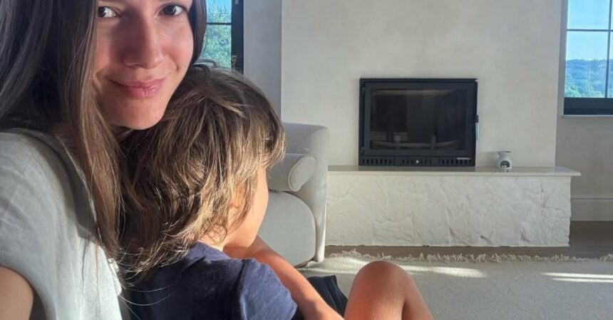 motivul pentru care adela popescu nu lipseste de la nicio serbare a copiilor ei ce a marcat o ma impactau atat de tare 691f484557984