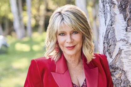 ruth langsford reveals she needed therapy to cope with her difficult split from ex eamonn holmes but wouldnt rule out getting married again 692a52e029c92