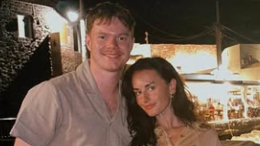 strictlys amber davies boyfriend visits the west end star at rehearsals just days after nikita kuzmin was pictured kissing her forehead 69069e409330f