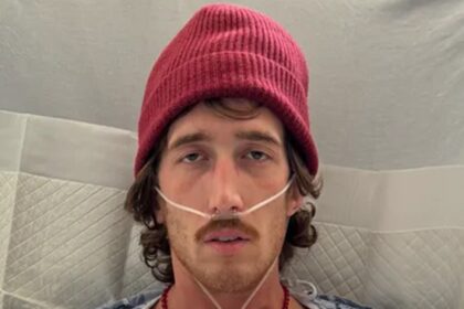 youtuber brandon buckingham asks fans for money after hospitalization 69224cd18fb35