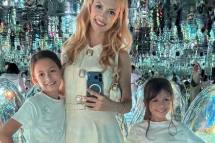 andreea balan a impodobit bradul intr o atmosfera de poveste cum arata pomul de craciun al artistei a iesit super 692fe88801206