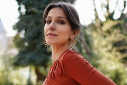 dana rogoz marturisiri sincere despre viata personala ce a facut actrita pentru a putea uita trecutul sunt multe parti din mine cu care trebuie sa fac pace 693ed14d81747