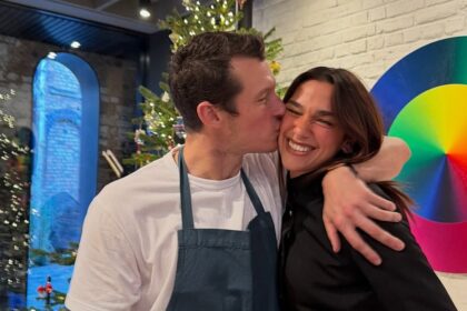 dua lipa and fiance callum turner look loved up celebrating with family as makeup free lorraine kelly tucks into a boxing day mcdonalds 694f20b931952