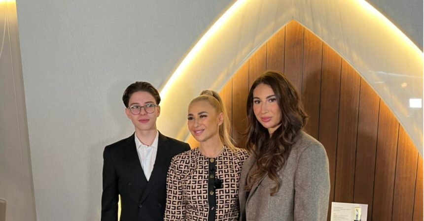 gestul facut de anamaria prodan de ziua sa in memoria ionelei prodan a fost visul mamei mele sarah si reghe jr i au fost aproape de ce lipseste ronald gavril de la petrecere 6942a88548794