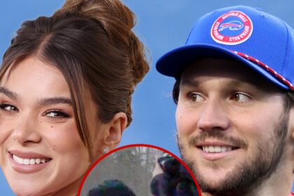 hailee steinfeld pregnant having first baby with josh allen 693ca20ef0c80