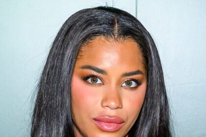 love islands amaya espinal rushed to hospital in ambulance 69430c6668c4b